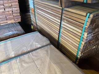 Ca. 418x Guyana Ipé Latten Geschaafd, 25x40mm, lengte 155cm